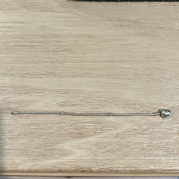 Pandora Sterling Silver Moments Heart Clasp Snake Chain Bracelet AUTH. - Picture 3 of 4